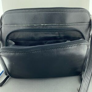 10.5x7 inch multi pocket black leather shoulder vintage handbag